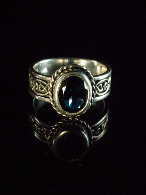Celtic Knot Ring With Oval Iolite
