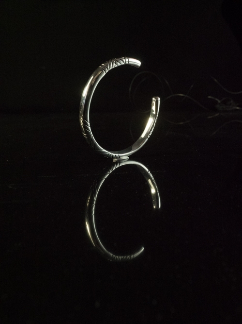 Ethnic Pattern Solid Open Bangle