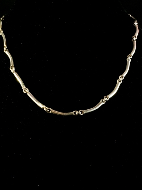 Round Wire Link Necklace