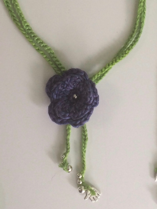 Flower Necklace (Bamboo Brights)