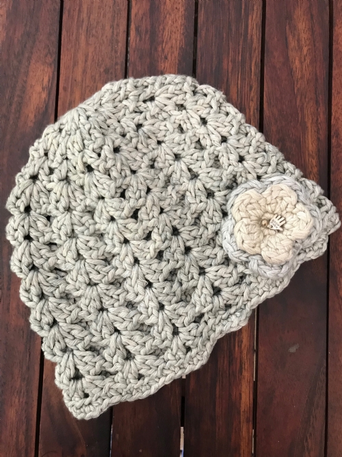 Scallops Beanie Stone