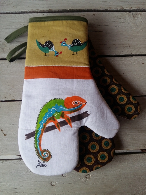Oven Gloves Chameleon & Guinea-Fowl