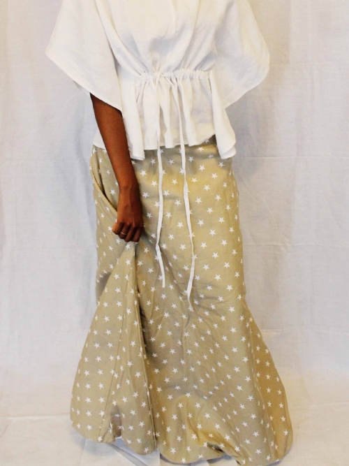RQC Long Balloon Skirt - Fawn and White Stars